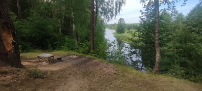 Красивый вид со стоянкой на Августовском канале